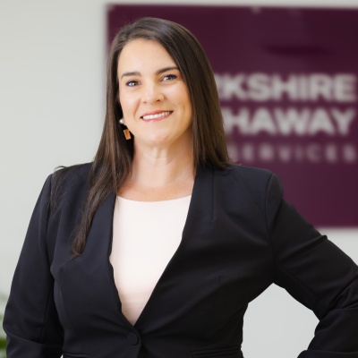 Darienne Arends - Purple Elite Group