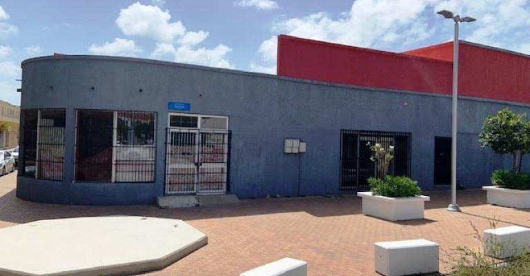 Commercial building in Oranjestad