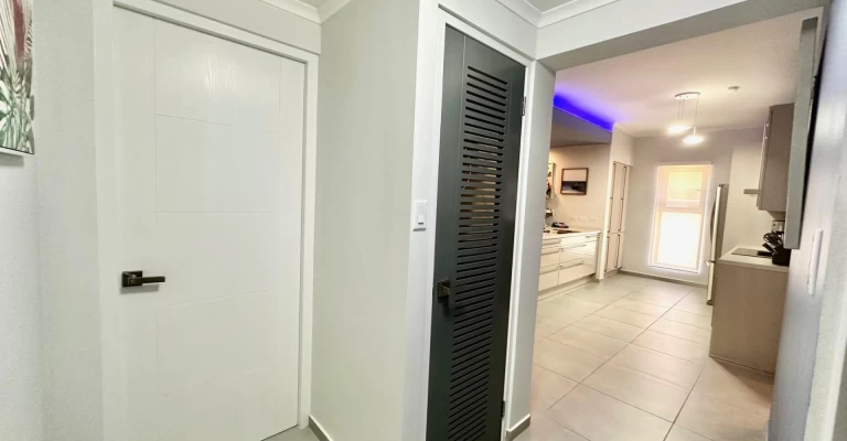Gold Coast 194 G