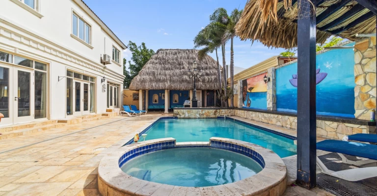 Palm Beach Luxury Villa