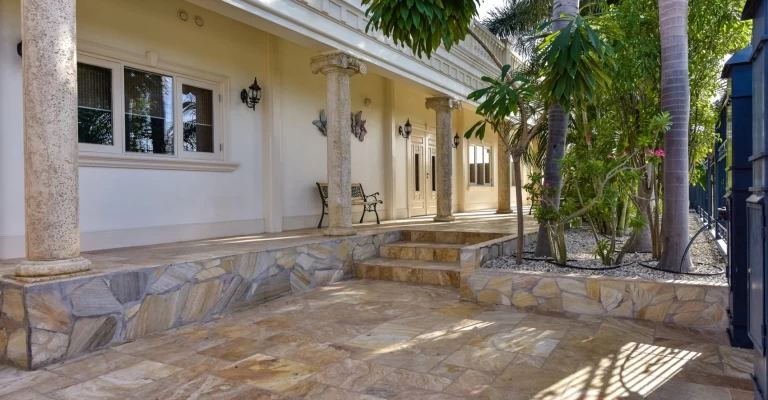 Palm Beach Luxury Villa