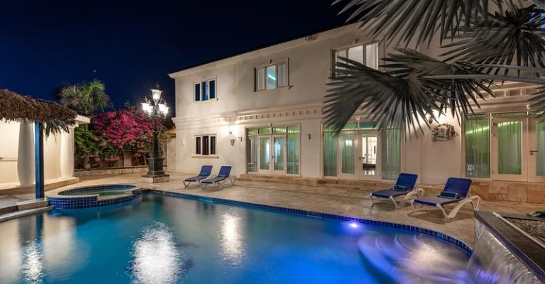 Palm Beach Luxury Villa