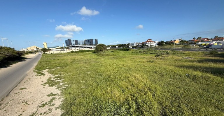 Prime Commercial Land 10,533 m²