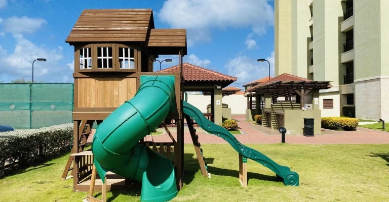 Palmaruba 2-bedroom condo