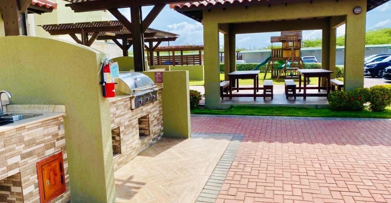 Palmaruba 2-bedroom condo