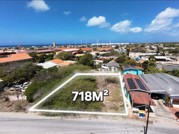 San Nicolas 718 m2
