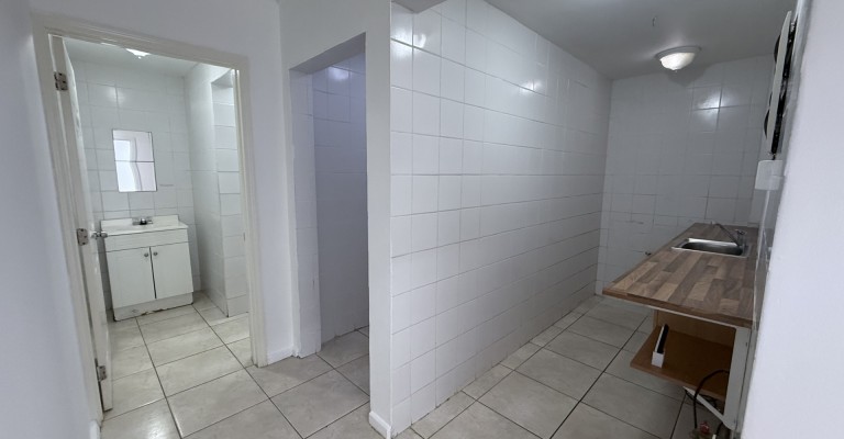 Hoet Building Commercial Unit