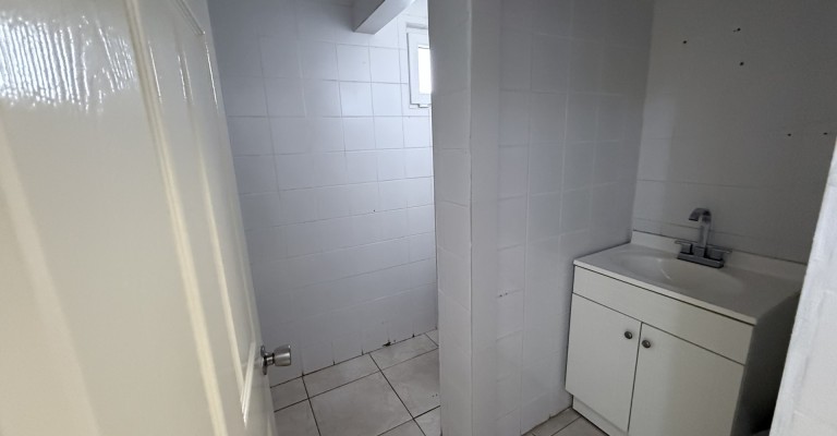 Hoet Building Commercial Unit
