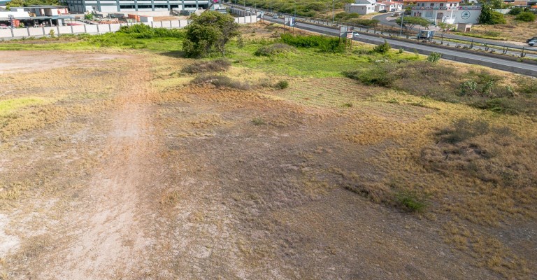 Prime Commercial Land 10,533 m²