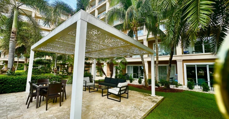 Le Vent Condo
