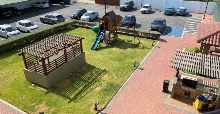 Palmaruba Condo Veronica