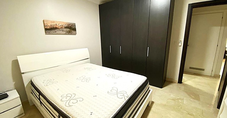 Palmaruba Condo Veronica