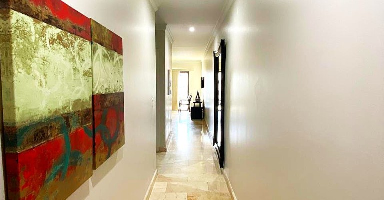 Palmaruba Condo Veronica