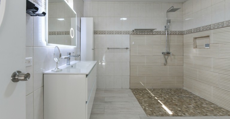 Strea 4, Tarabana Residence