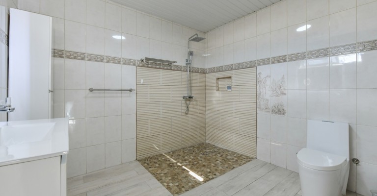 Strea 4, Tarabana Residence