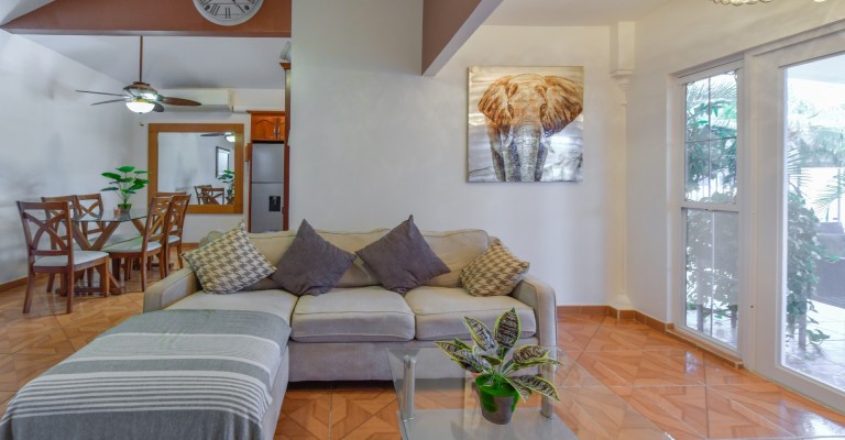 Strea 4, Tarabana Residence