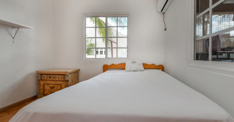 Strea 4, Tarabana Residence