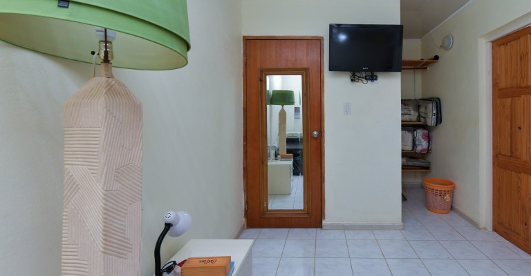 Strea 4, Tarabana Residence