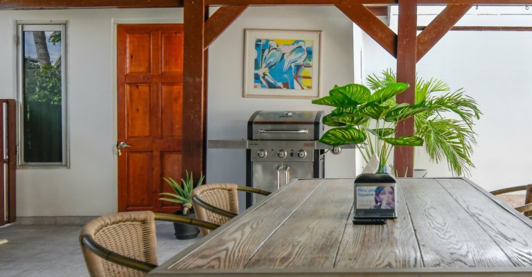 Strea 4, Tarabana Residence