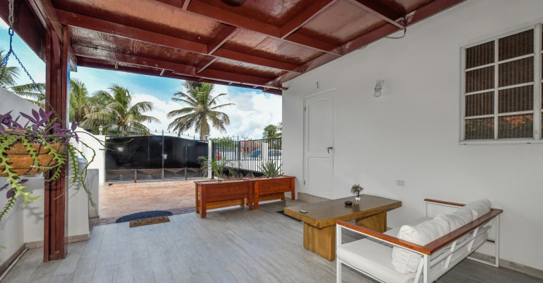 Strea 4, Tarabana Residence