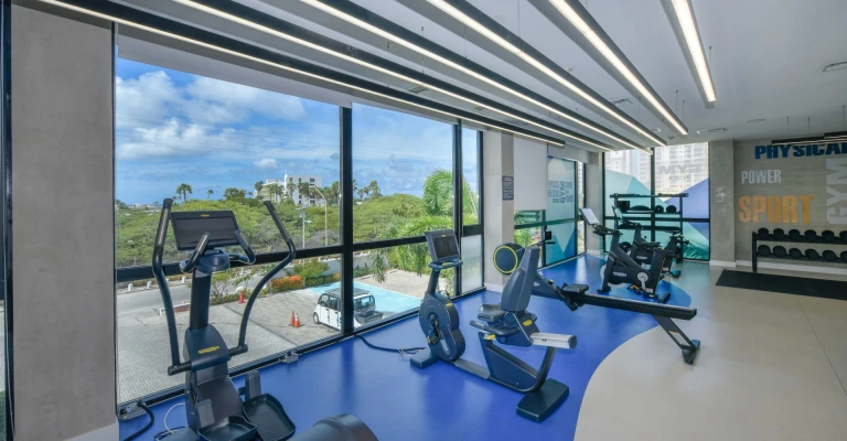 Acqua Condo 221