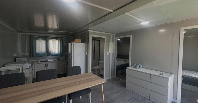 fully furnished 2 bedroom Tiny Home in Oranjestad