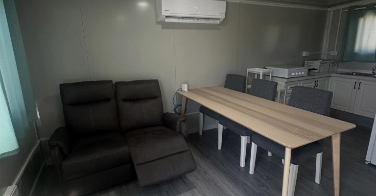fully furnished 2 bedroom Tiny Home in Oranjestad