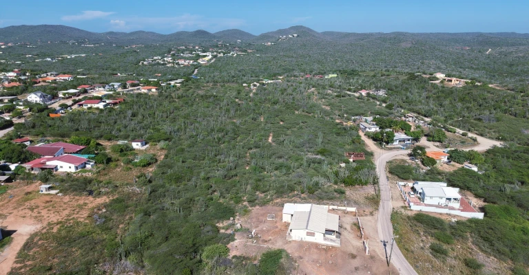 Balashi 12.090 m2