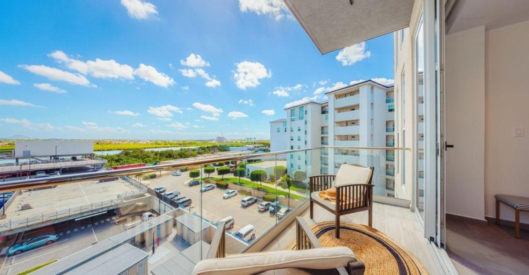 The Reef Condominium