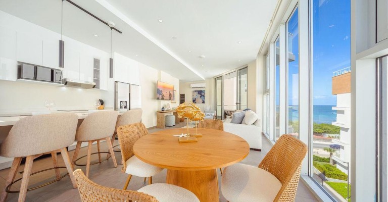 The Reef Condominium