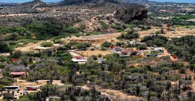 Mahuma 7220 land