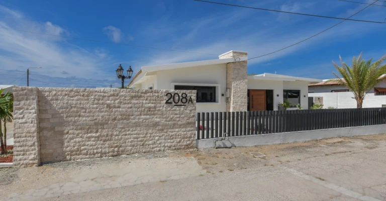 Savaneta 208A