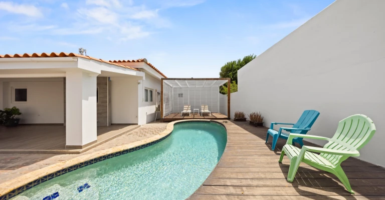 Modern 3 Bedroom Home in Opal
