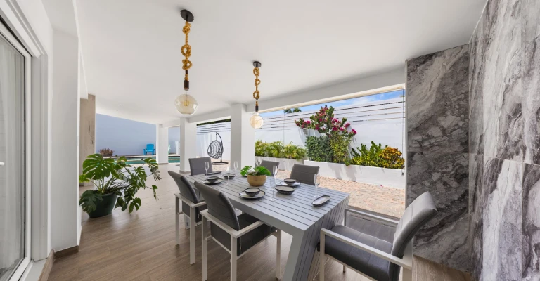 Modern 3 Bedroom Home in Opal