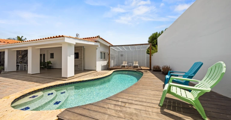 Modern 3 Bedroom Home in Opal