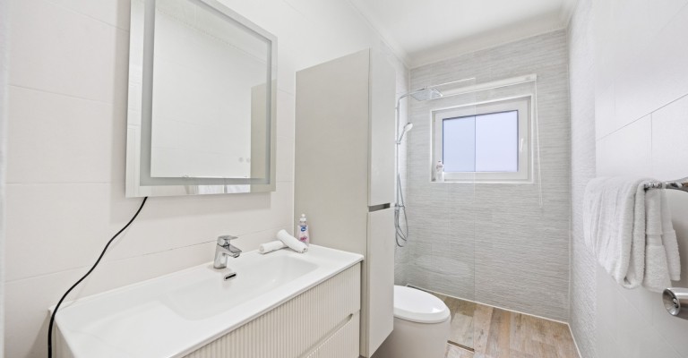 Modern 3 Bedroom Home in Opal