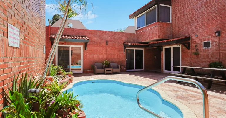 One bedroom condo in Matadera